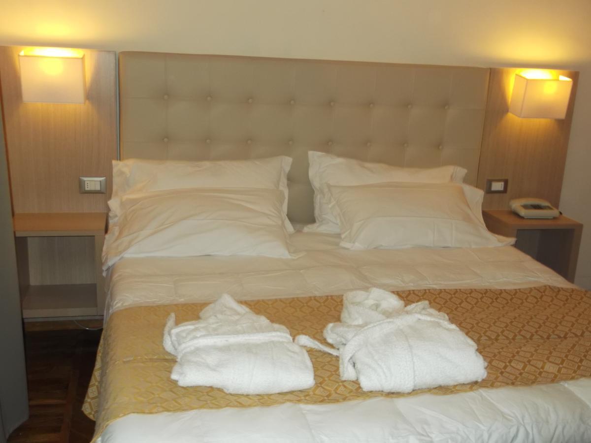 Hotel Villa Maria 산레모 외부 사진